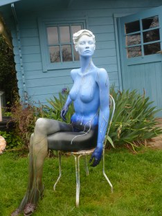Mannequ’in Art. — 3
