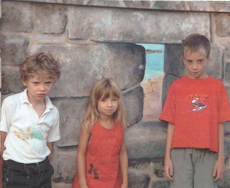 Les enfants sur les remparts